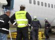 Awaryjne lądowanie i co dalej: podnoszenie B737 w Ostrawie — zdjęcie 53