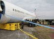 Awaryjne lądowanie i co dalej: podnoszenie B737 w Ostrawie — zdjęcie 78